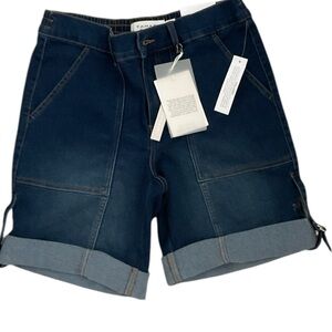 Women's Tahari Rolled Cuff Bermuda Shorts. Shorts Size 8 NWT